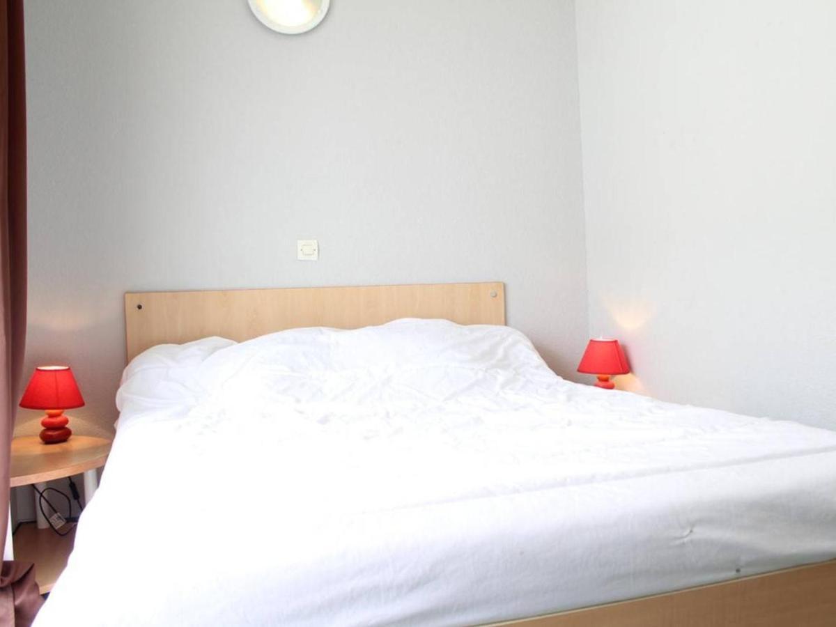 Apartment 2 Pieces Avec Balcon, Parking Et Piscine, La Rochelle - Fr-1-246-11 La Rochelle (Charente-Maritime)