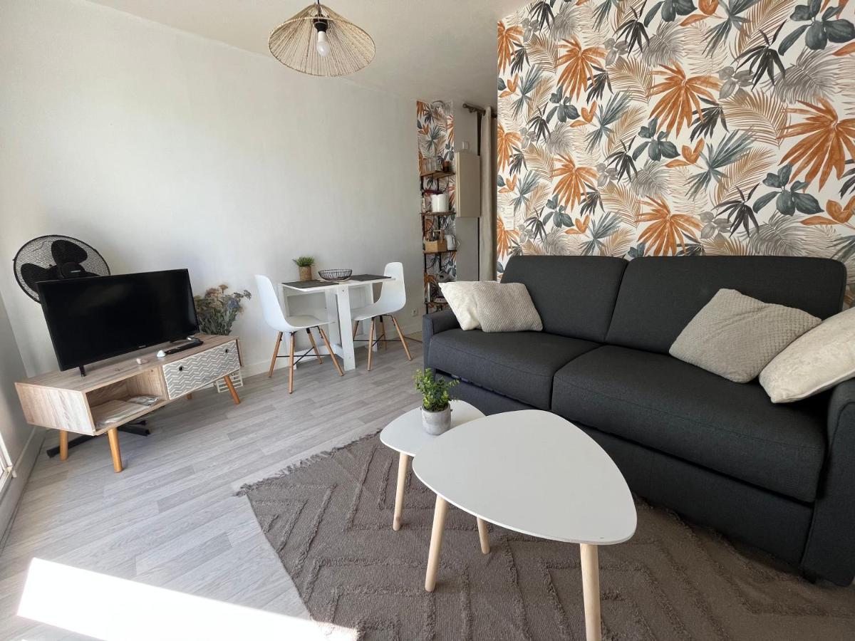 Au Coeur Du Centre De La Rochelle Au Calme Avec Stationnement Gratuit Appartement *