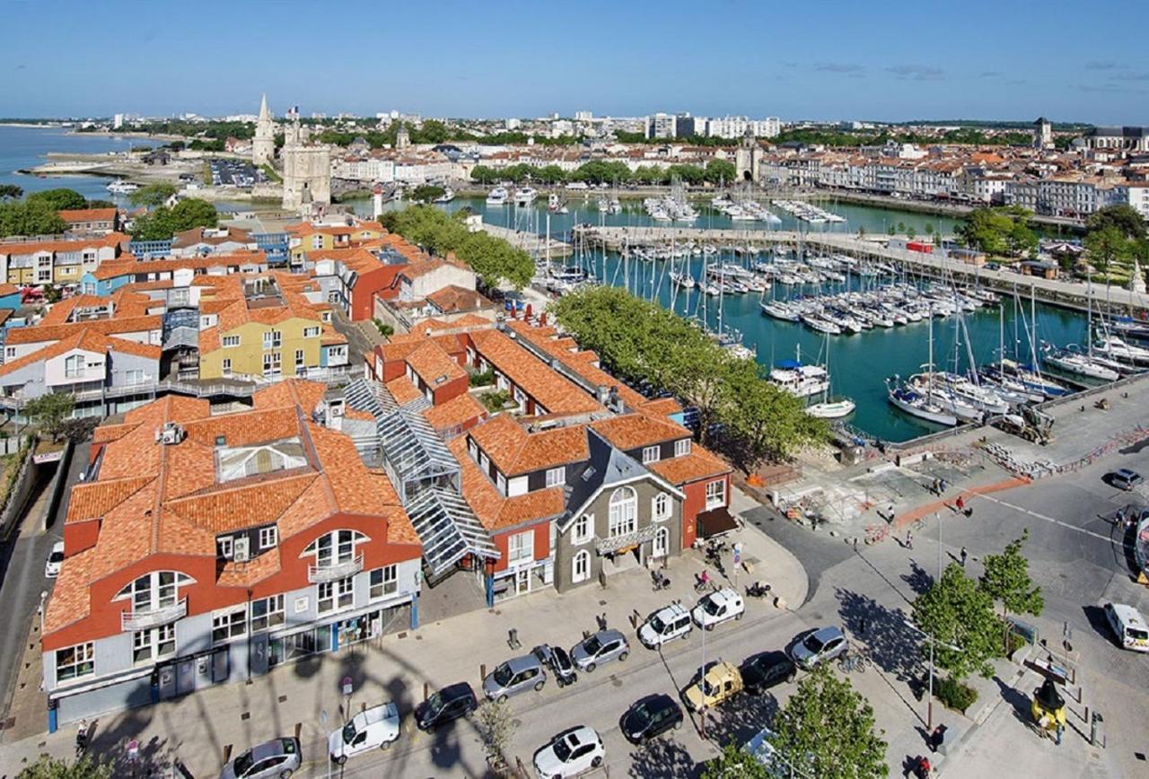 Appartement L'oasis Marin Meuble, Lumineux Et Cosy A 1min A Pied Du Marche Dans L'hyper Centre De La Rochelle Avec Tv Et Wifi