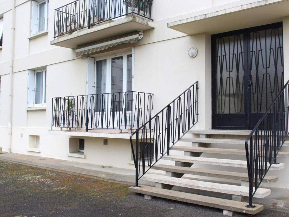 Appartement La Rochelle, 2 Pièces, 4 Personnes - Fr-1-246-301 *