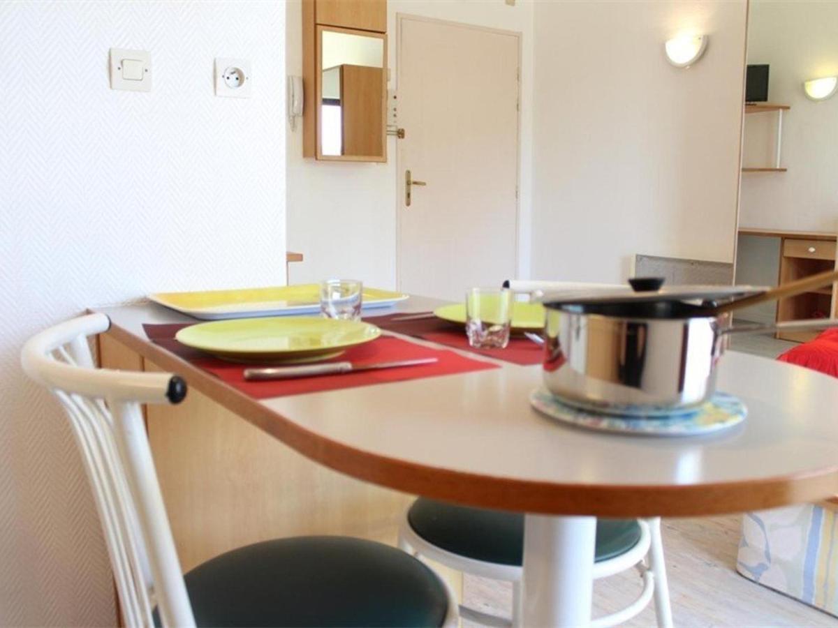Apartment Cosy Avec Piscine Et Parking, Proche - Fr-1-246-137