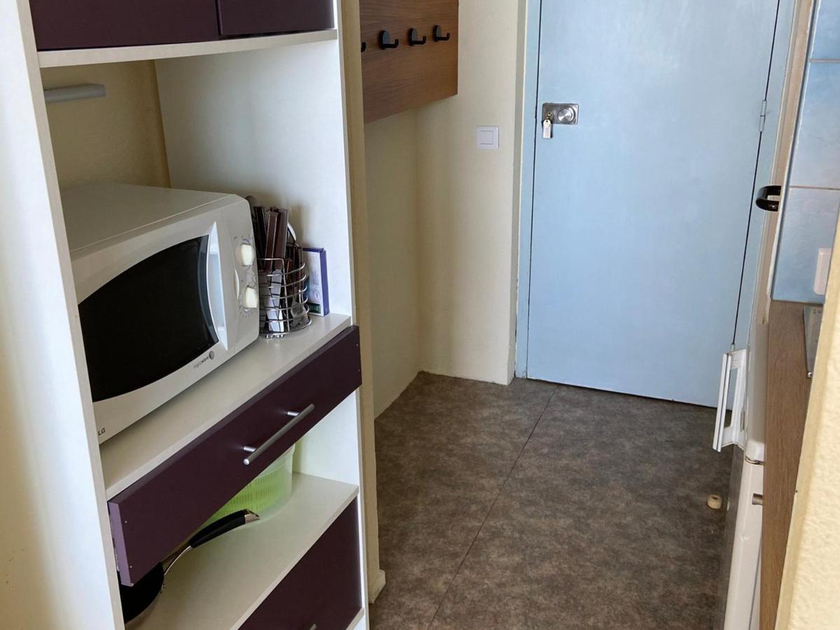 Appartement La Rochelle, 1 Pièce, 2 Personnes - Fr-1-551-20 *