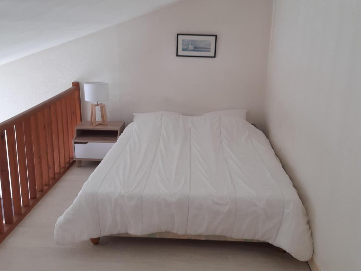 Appartement La Rochelle, 2 Pièces, 4 Personnes - Fr-1-551-36