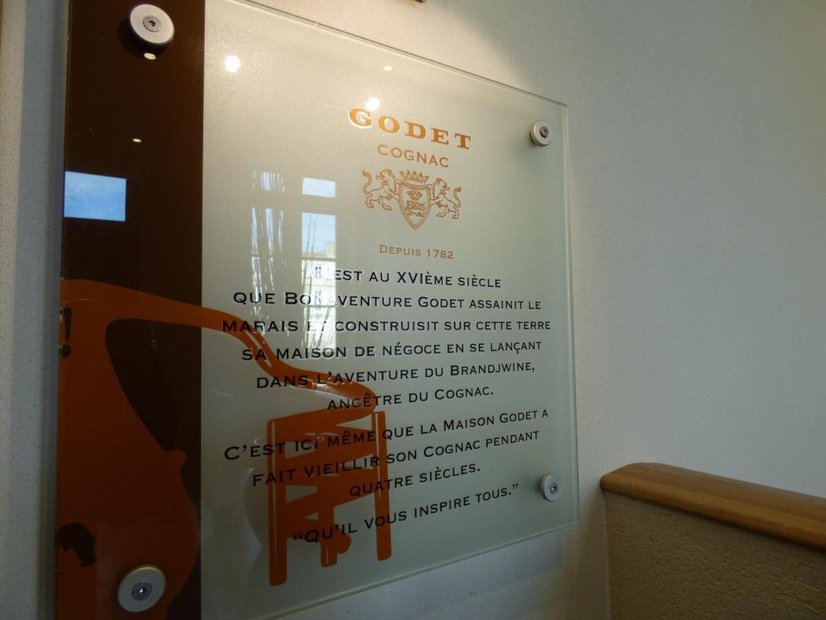 Appartement La Rochelle, 2 Pièces, 2 Personnes - Fr-1-551-33