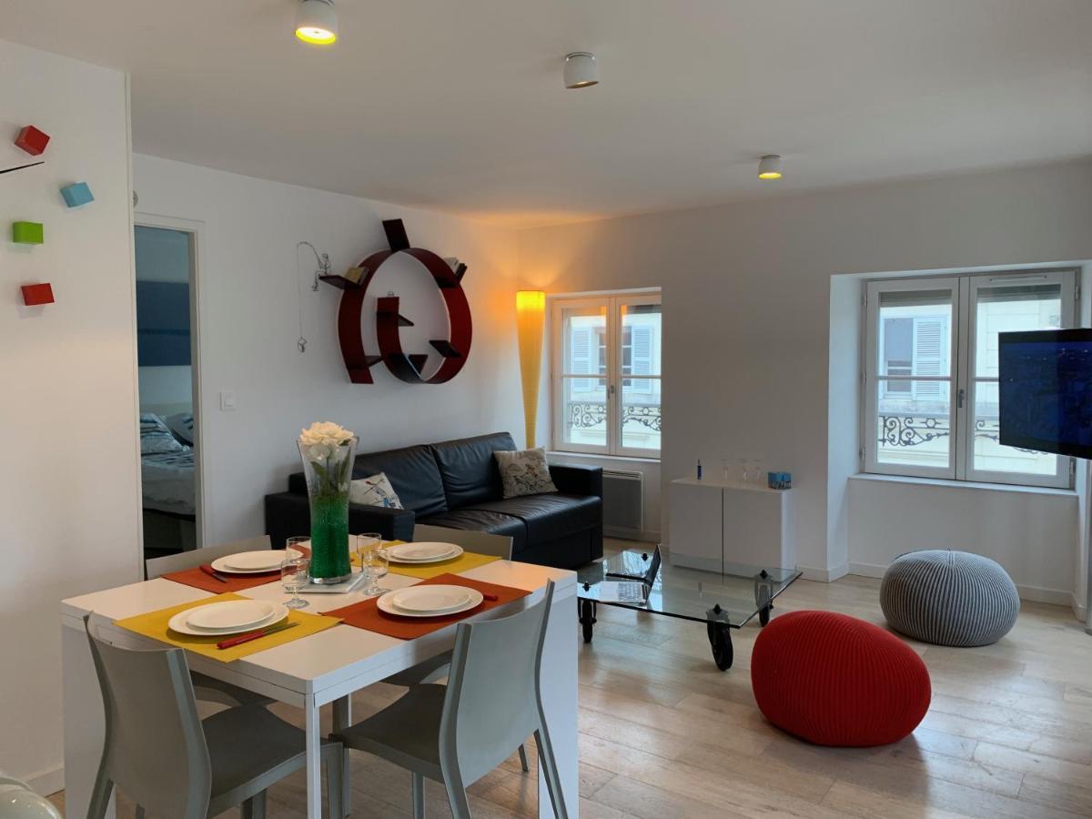 Le Ti Rochelais, Superbe Appart, Design, Cosy, Vieux-port Au Calme Appartement *