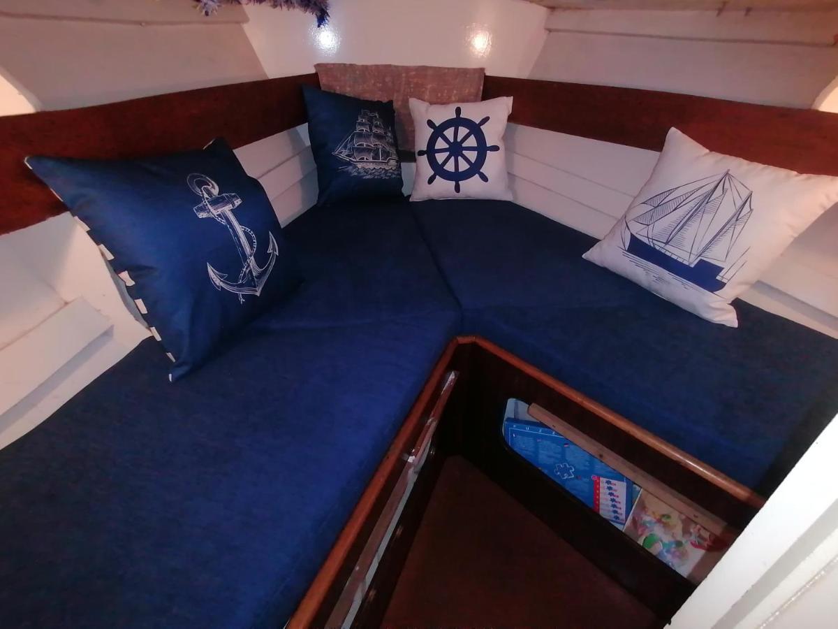 Bateau Voilier Quai Insolite Bateau-hôtel