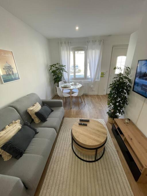 Appartement Le P'tit Rochelais - Proche Marche Central Et Gare Sncf- Wifi Haut Debit - La Rochelle (Charente-Maritime)
