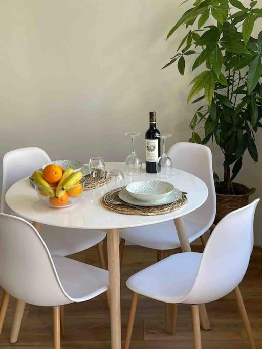 Le P'tit Rochelais - Proche Marche Central Et Gare Sncf- Wifi Haut Debit - Appartement La Rochelle (Charente-Maritime)