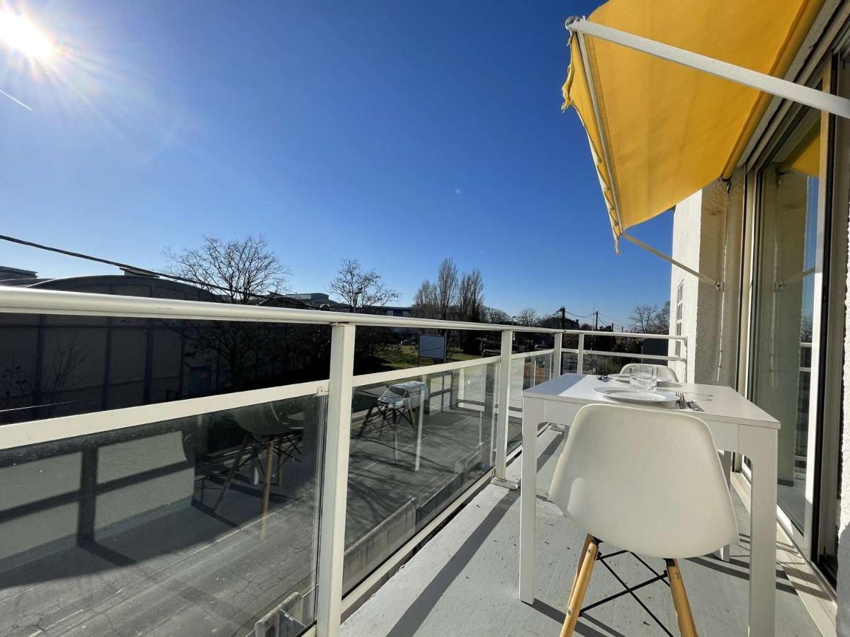 Duplex Avec Balcon, Proche Et Commerces - La Rochelle - Fr-1-246-642 Apartment