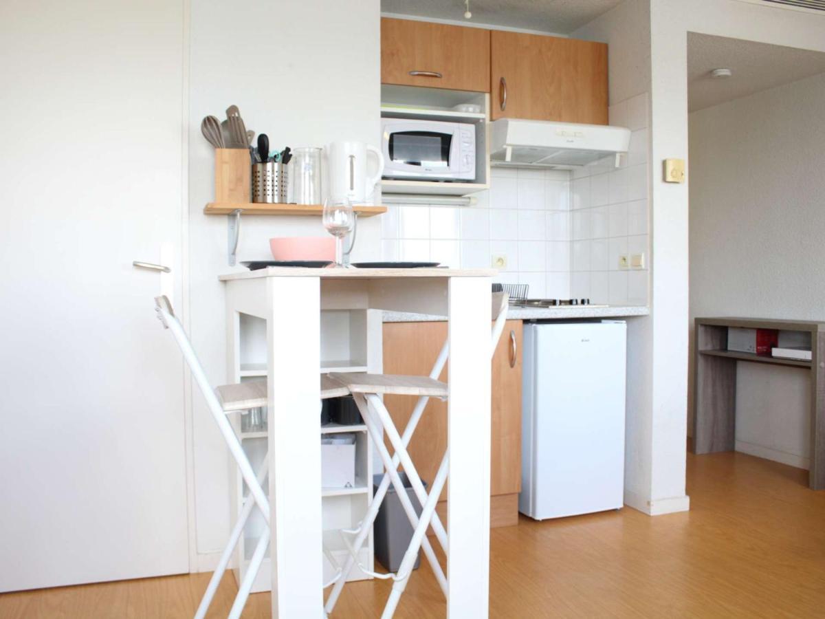 Studio La Rochelle, 1 Pièce, 2 Personnes - Fr-1-246-573 *