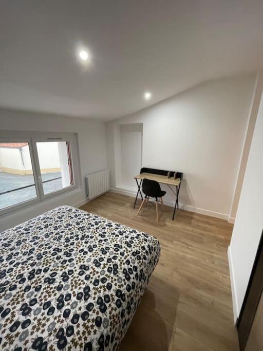 Le P Tit Retais Proche Marche Et Gare Sncf- Wifi Debit - Appartement La Rochelle (Charente-Maritime)