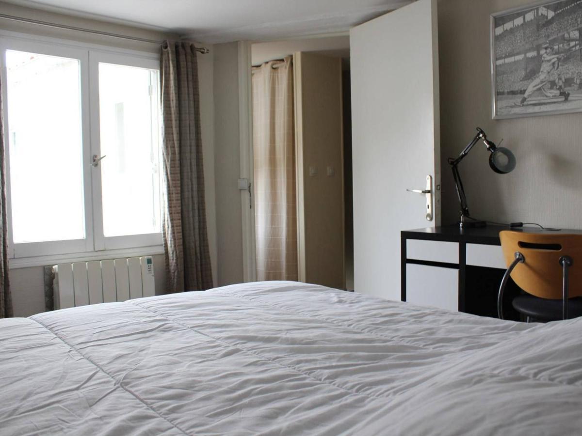 Appartement La Rochelle, 3 Pièces, 4 Personnes - Fr-1-246-262