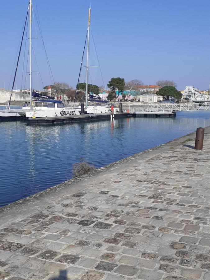 Les Gens De La Rochelle By Popinns** La Rochelle (Charente-Maritime)