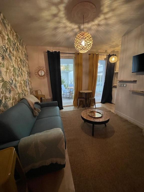 Appartement De Charme, Bed, La Rochelle