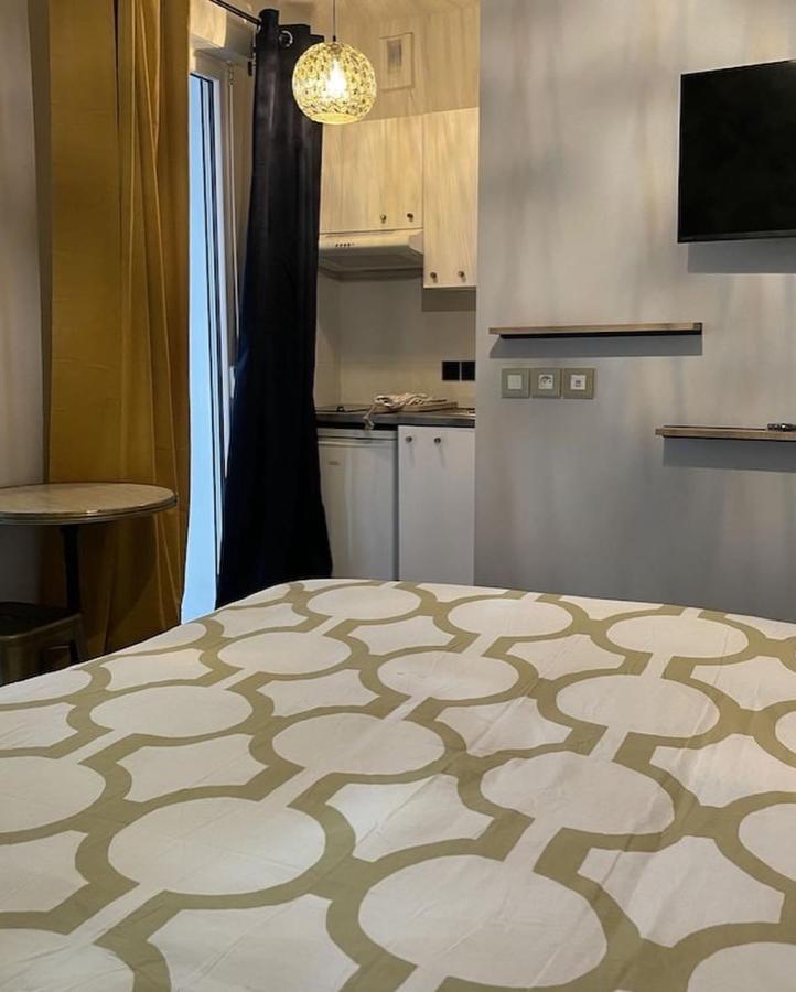 Appartement De Charme, Bed, La Rochelle