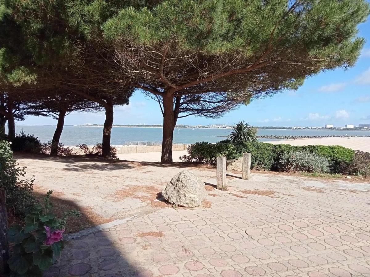Appartement La Rochelle, 1 Pièce, 4 Personnes - Fr-1-551-47
