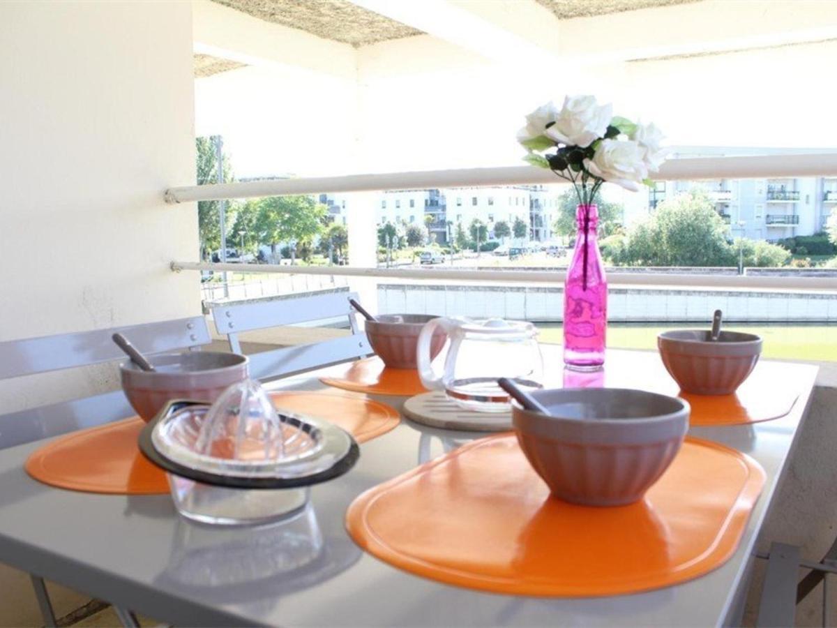 La Rochelle: Appt 2 Pieces, Piscine, Parking, Animaux Ok - Fr-1-246-648 Apartment
