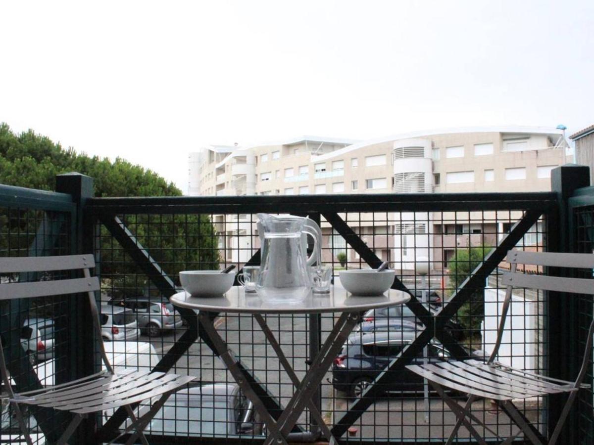 Appartement La Rochelle, 1 Pièce, 4 Personnes - Fr-1-246-211
