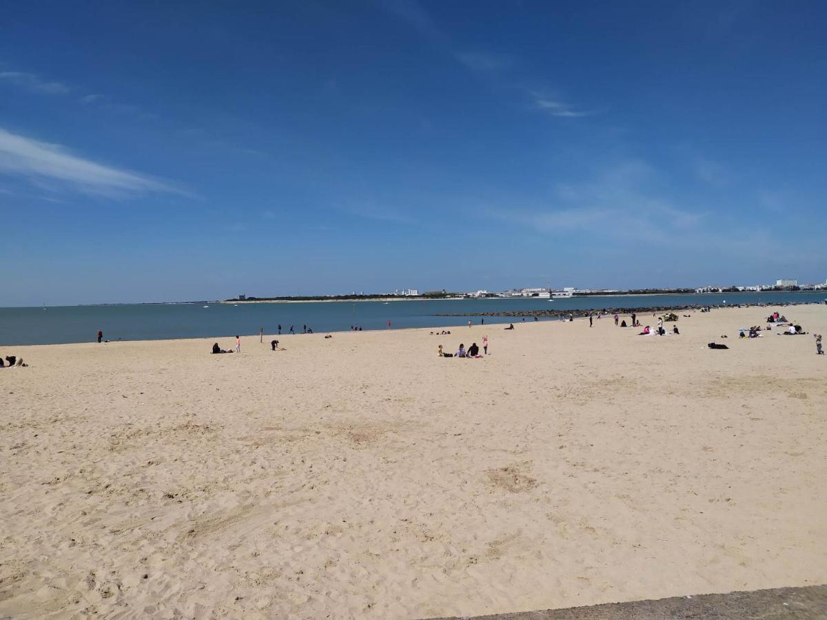 T1 Confortable Situe 100m Plage Des Minimes Appartement La Rochelle (Charente-Maritime)