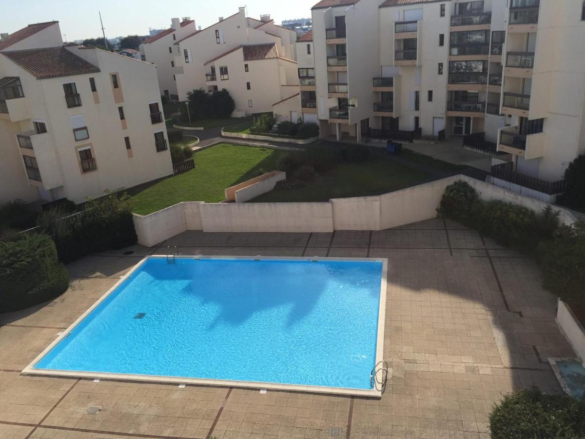 Avec Piscine A La Rochelle, Proche Du Port - Fr-1-551-29