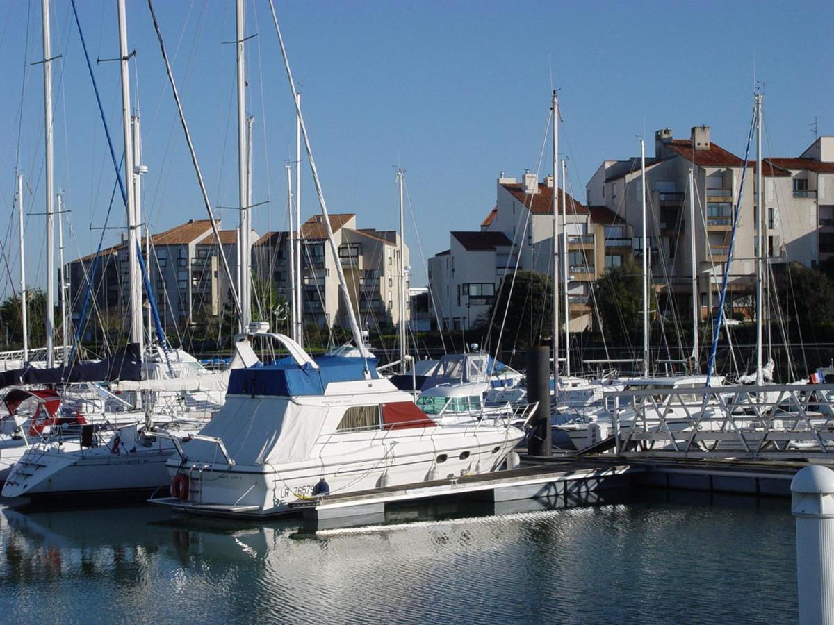 Apartment Avec Piscine A La Rochelle, Proche Du Port - Fr-1-551-29