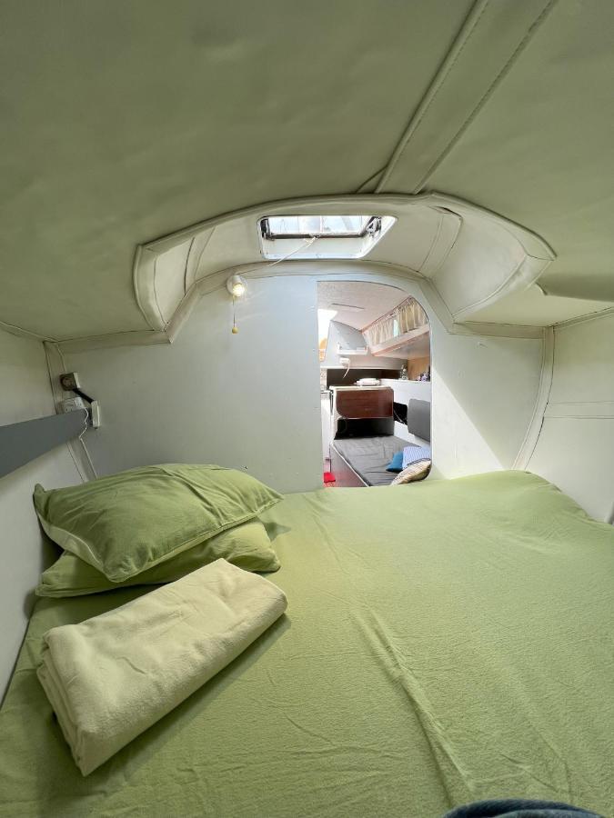 Botel Location Un Petit Voilier La Rochelle (Charente-Maritime)