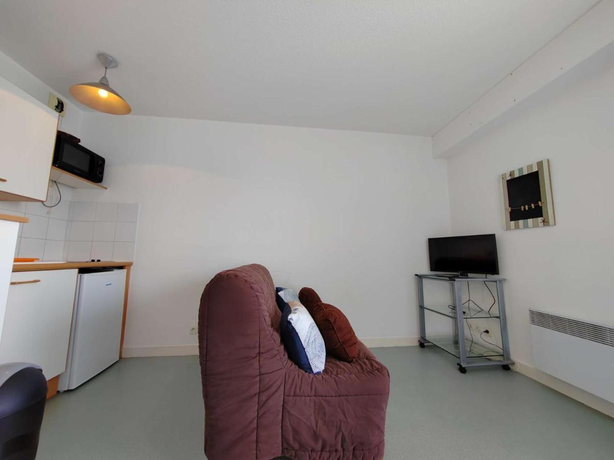 Apartment Confortable Avec Terrasse, Proche Plage, Parking Prive - La Rochelle - Fr-1-246-61 La Rochelle (Charente-Maritime)