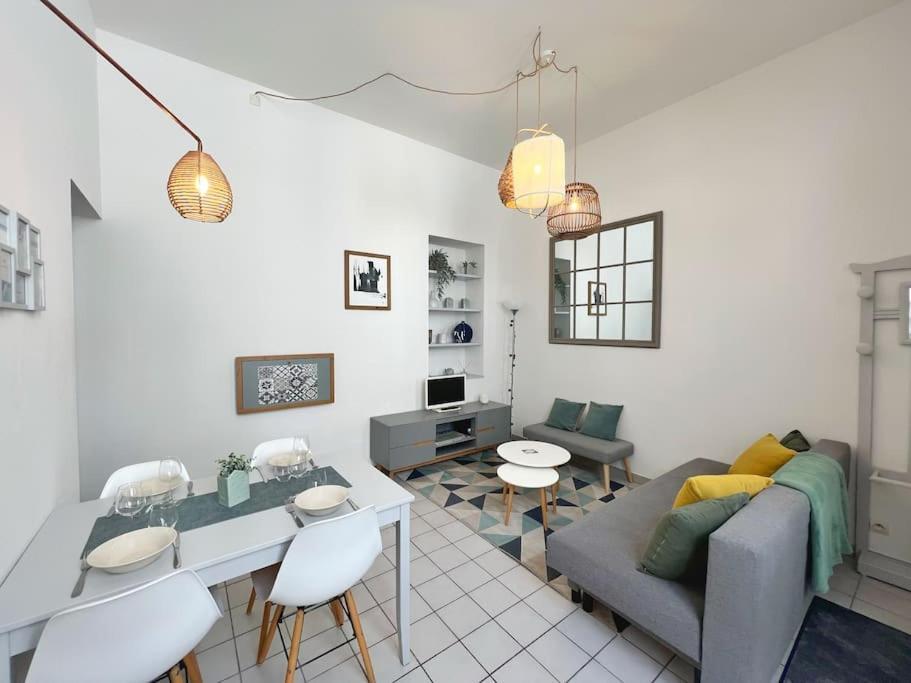 Apartment Cour Passy - Centre *
