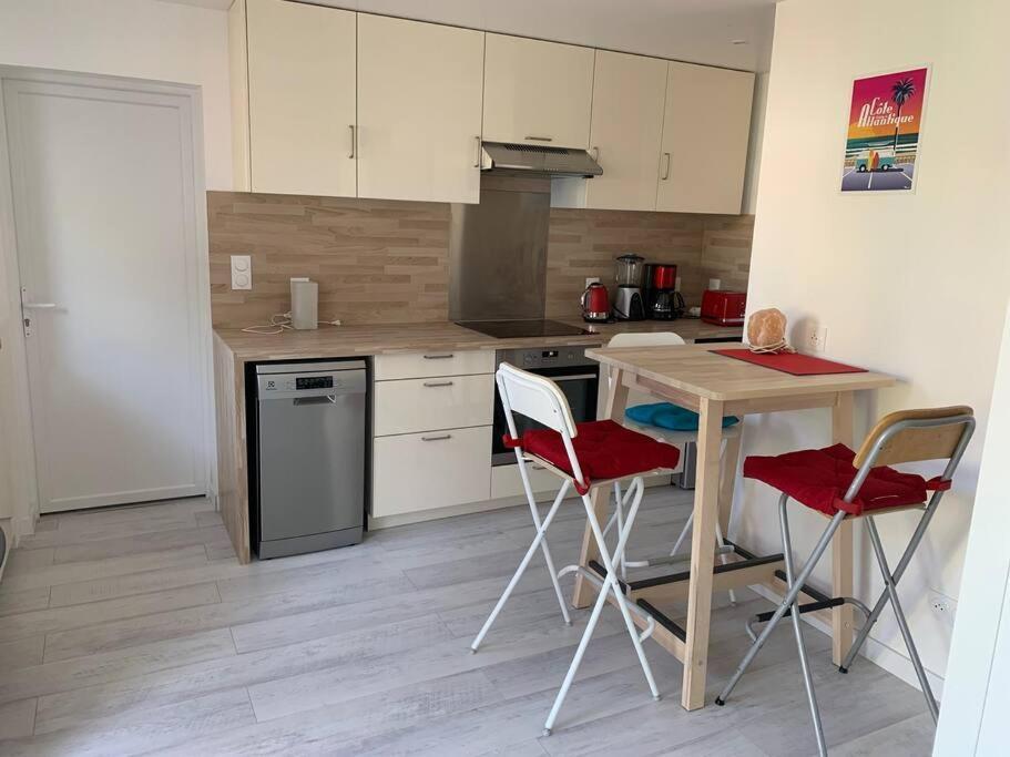 Apartment Charmant Studio