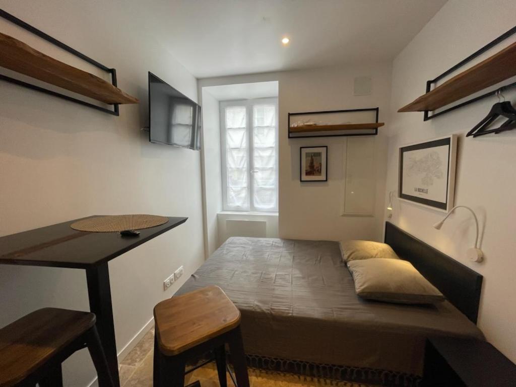 Petite Amenagee Avec Cuisine St Louis 3 Apartment La Rochelle (Charente-Maritime)