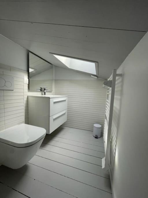 Grand Ancien En Centre La Rochelle (Charente-Maritime)