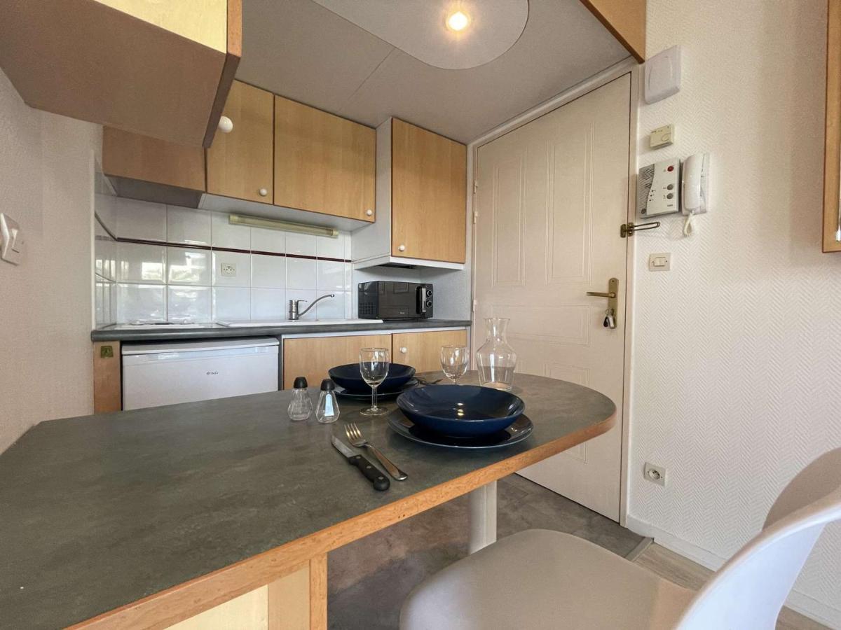 Confortable Avec Balcon, Parking, Piscine Proche Port La Rochelle - Fr-1-246-664 Appartement La Rochelle (Charente-Maritime)