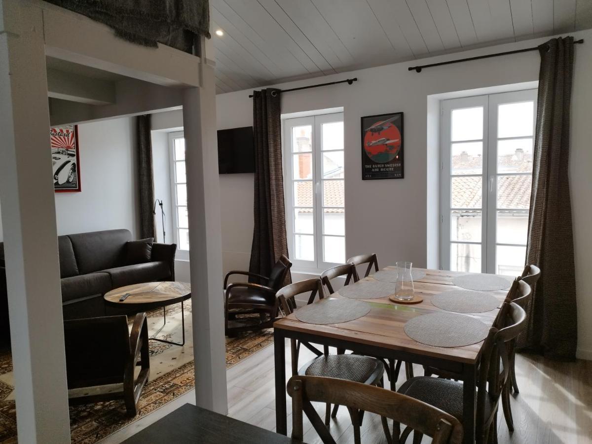 Appartement Grand Ancien En Centre