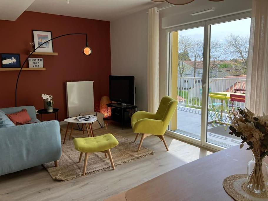 Grand Duplex Lumineux/terrasse+parking-la Rochelle * La Rochelle (Charente-Maritime)