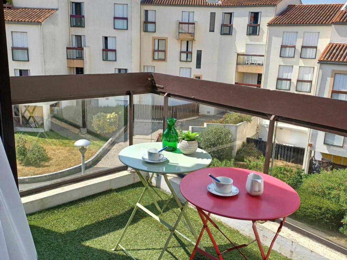 T3 Avec Piscine, Proche - Port Des Minimes, - Fr-1-551-69 Appartement *