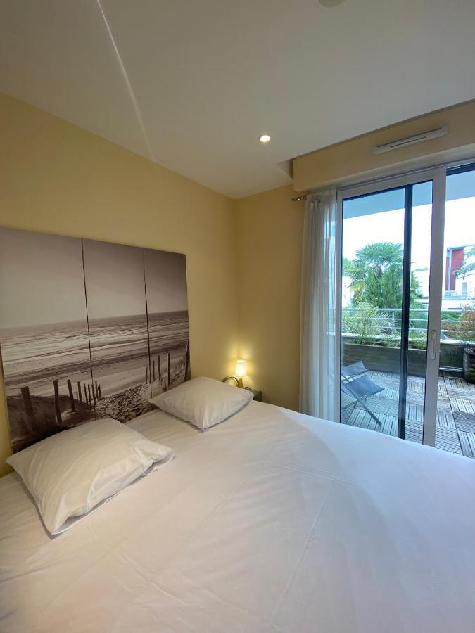Nouveau Monde Apartment