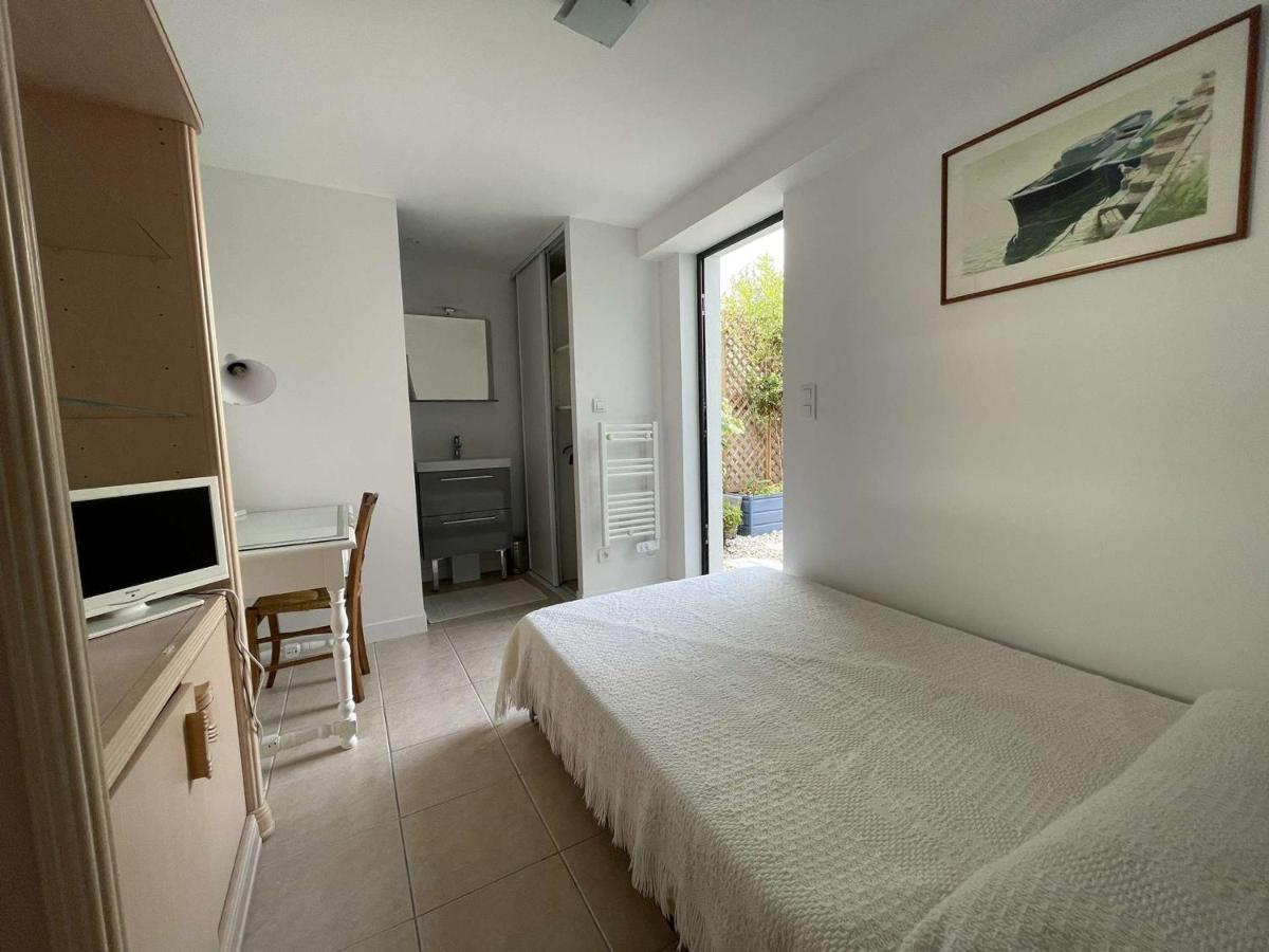 Au Coeur De La Rochelle, Proche Vieux Port, Jardin, Wifi, 2 Pers, Menage Inclus - Fr-1-246-662