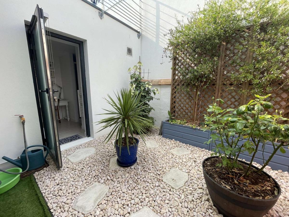 Au Coeur De La Rochelle, Proche Vieux Port, Jardin, Wifi, 2 Pers, Menage Inclus - Fr-1-246-662 La Rochelle (Charente-Maritime)