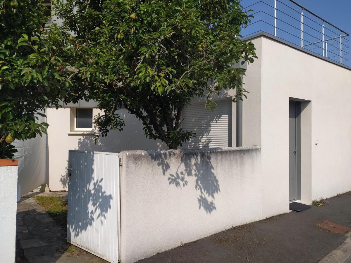 Belle Maisonnette Avec Jardin 2 Pas Du Vieux Port *