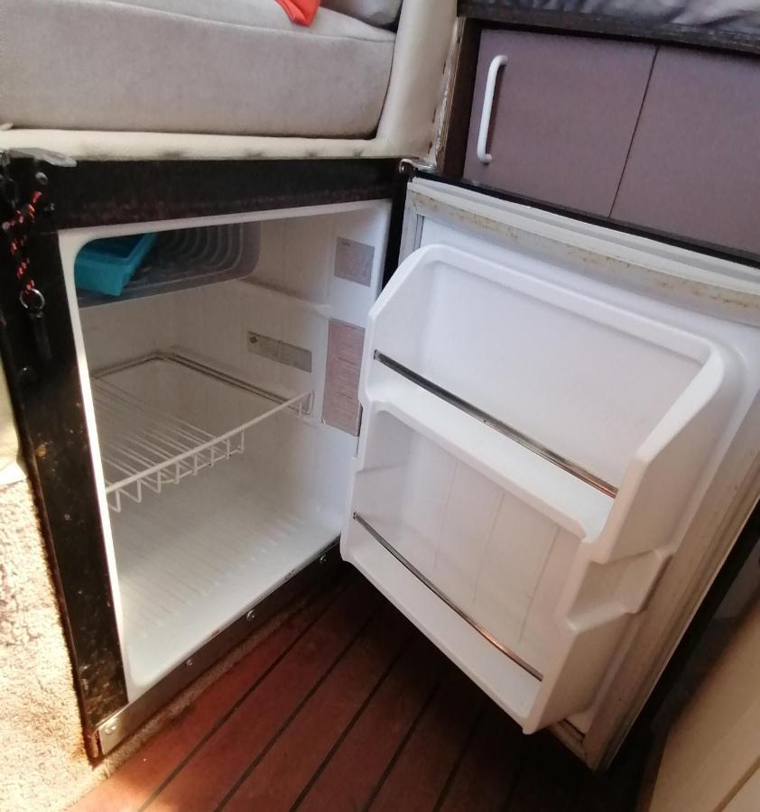 Botel Sur Un Yacht Insolite