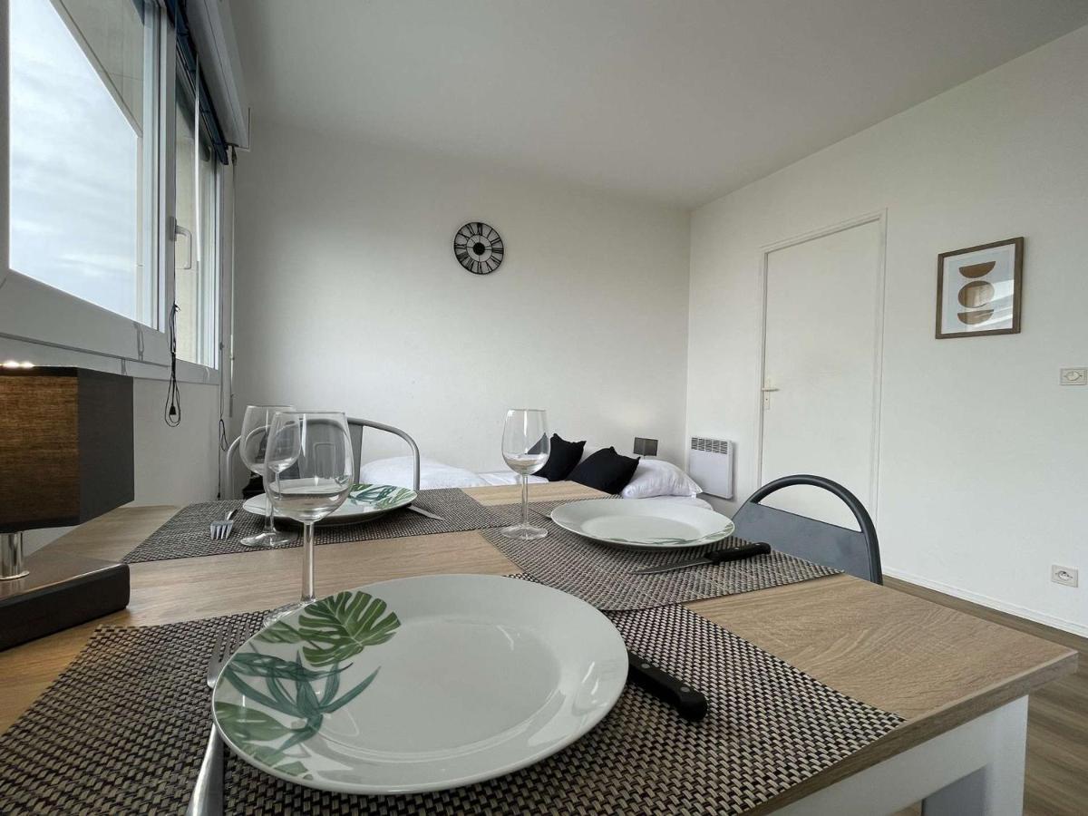 2 Pers, Proche Et Port - La Rochelle - Fr-1-246-490 * La Rochelle (Charente-Maritime)