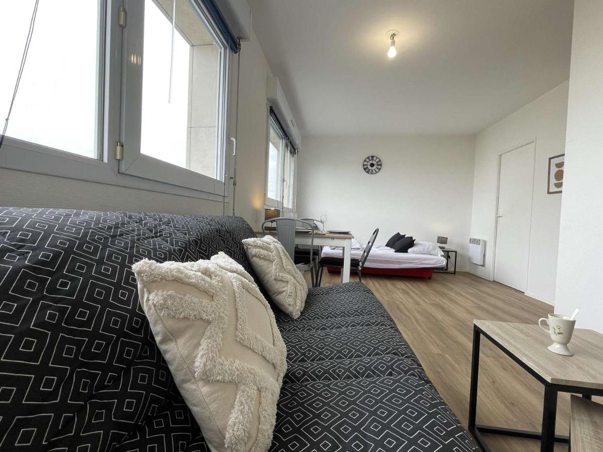 2 Pers, Proche Et Port - La Rochelle - Fr-1-246-490 *