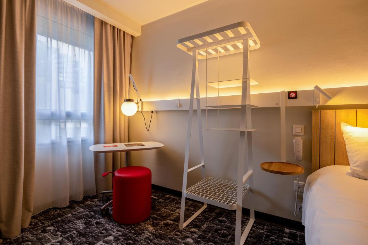 Ibis La Rochelle Centre Historique 3*