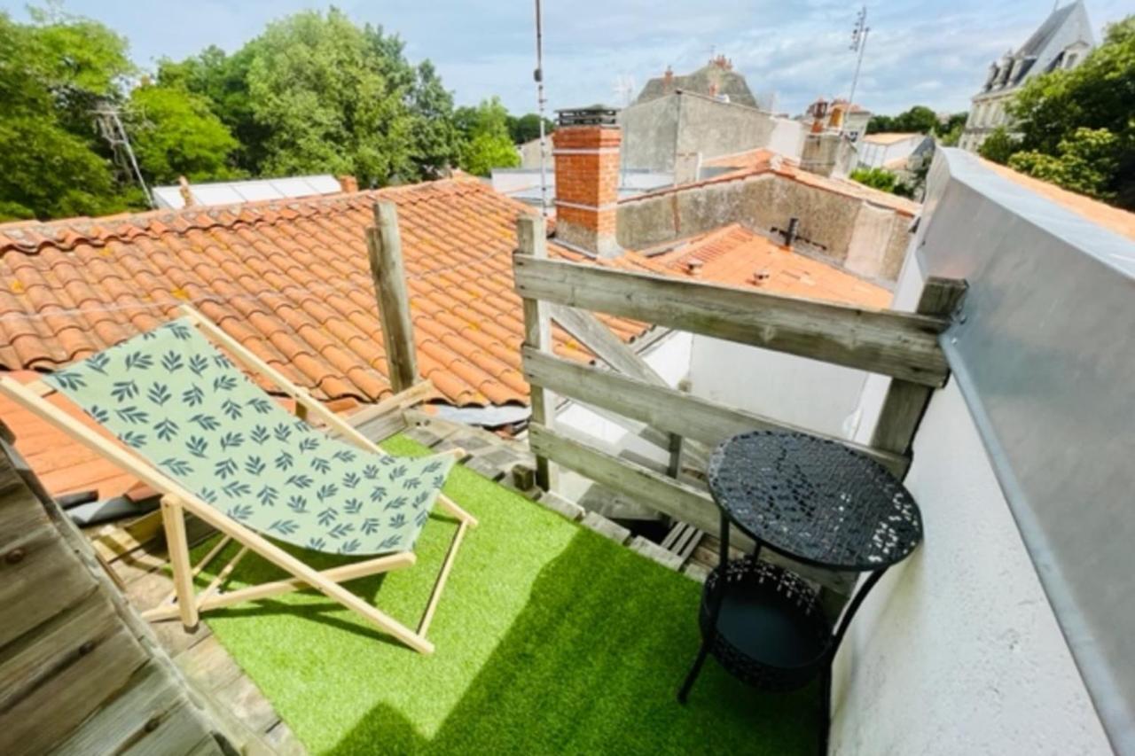 Air-conditioned Rooftop Flat In La Rochelle (Charente-Maritime)
