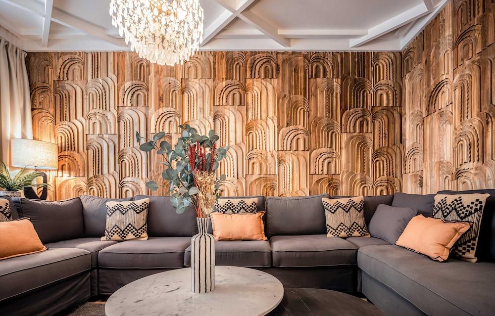 Maisons Du Monde & - La Rochelle Vieux Port Hotel 3*