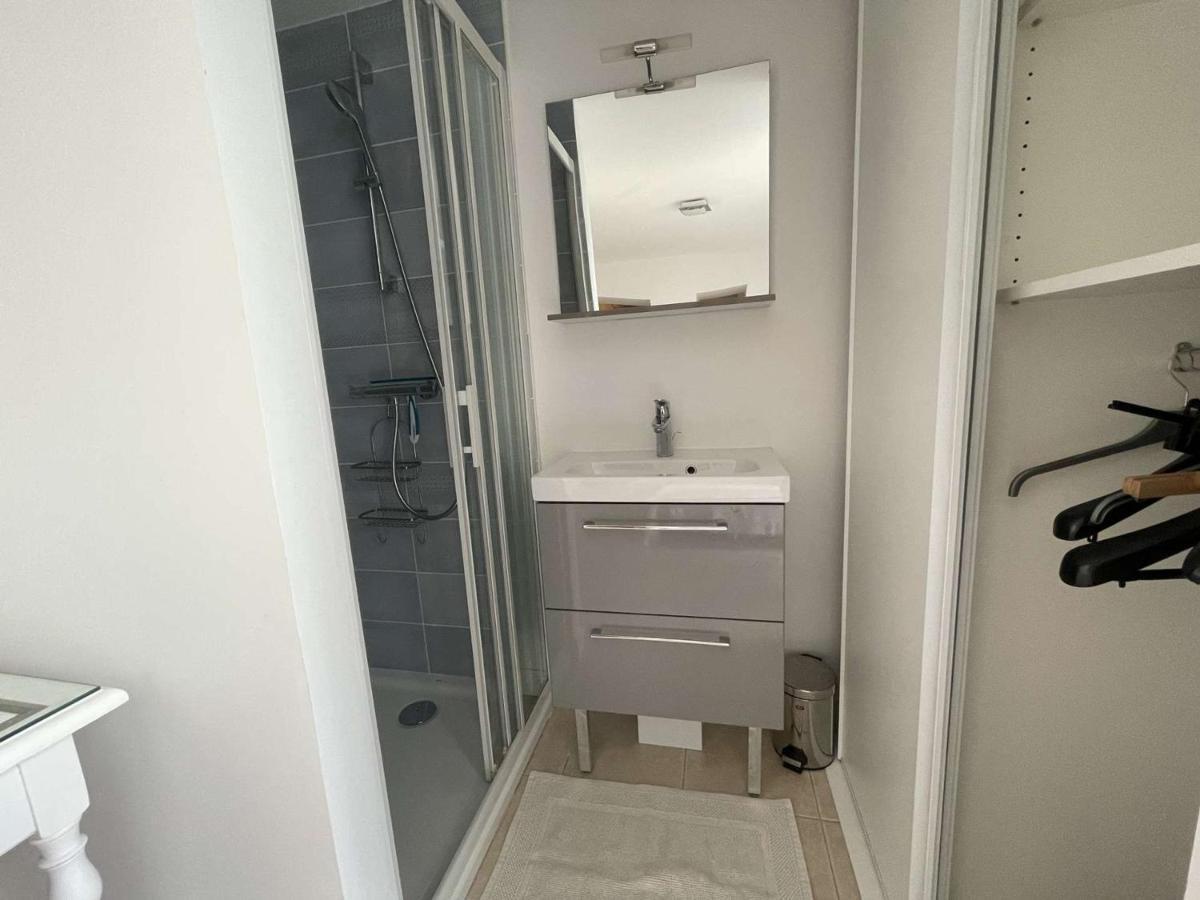 Au Coeur De La Rochelle, Proche Vieux Port, Jardin, Wifi, 2 Pers, Menage Inclus - Fr-1-246-662 Appartement