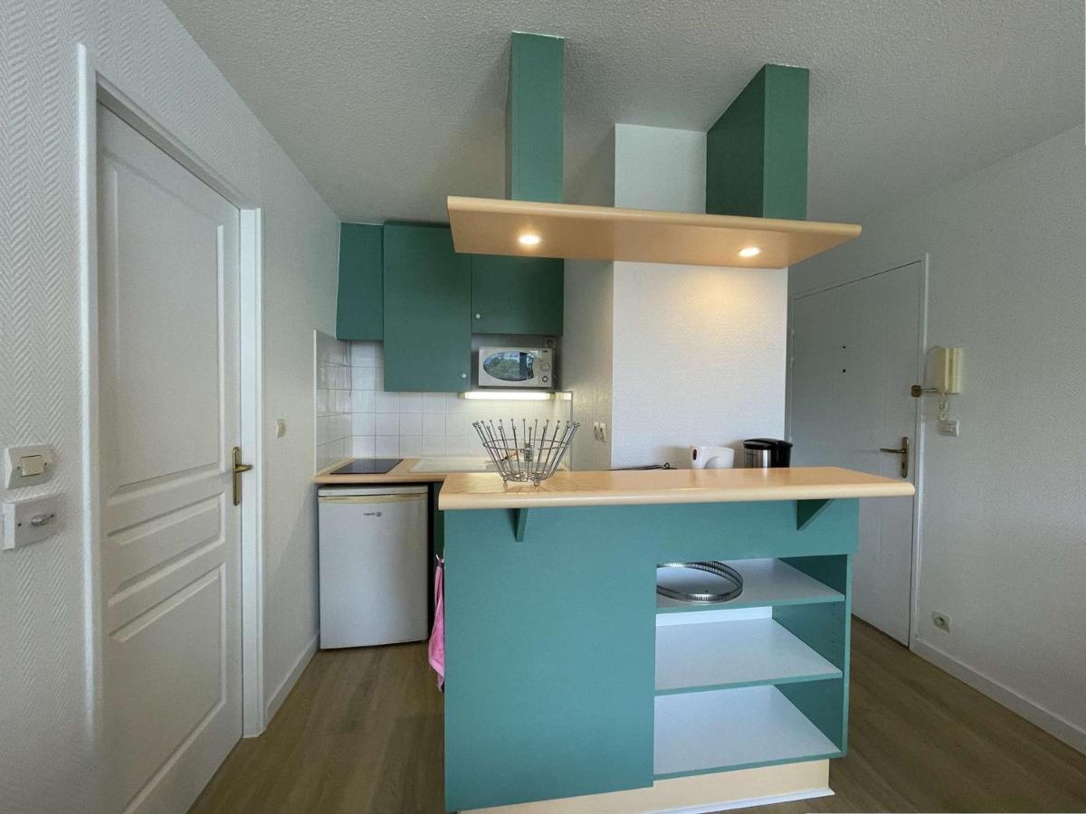 Cosy Avec Balcon, Parking Prive Et Proche - La Rochelle - Fr-1-246-688 *