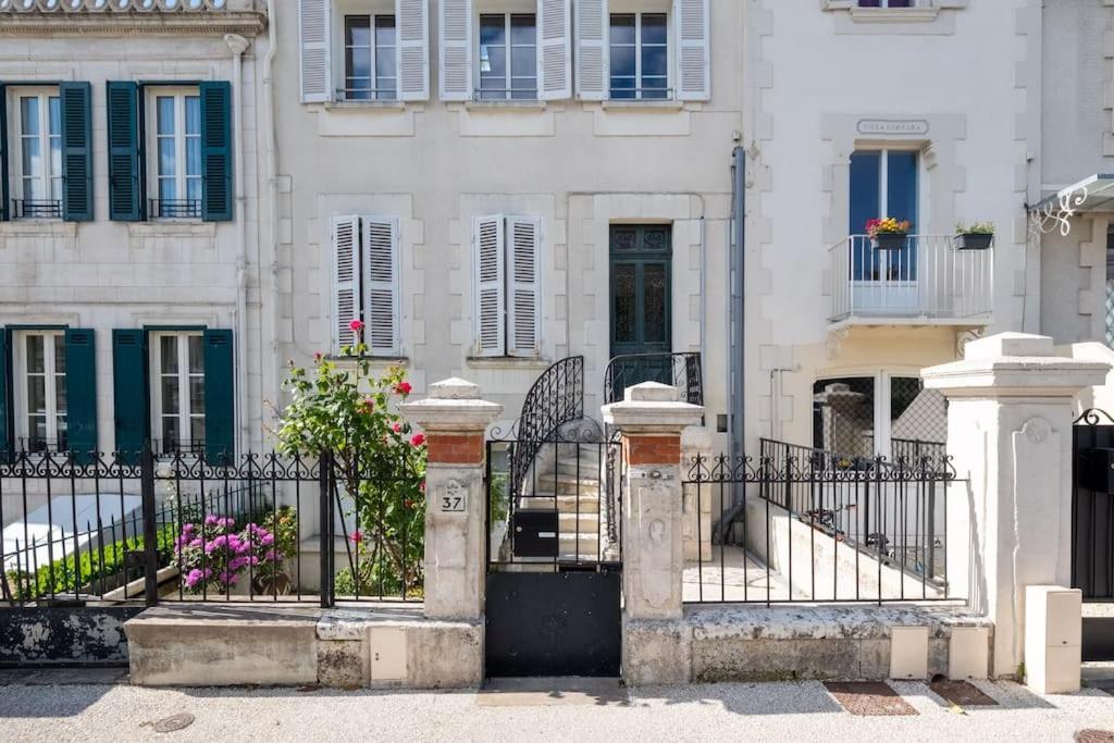 Appartement Superbe Facon Loft A 2 Pas Du Centre ! La Rochelle (Charente-Maritime)
