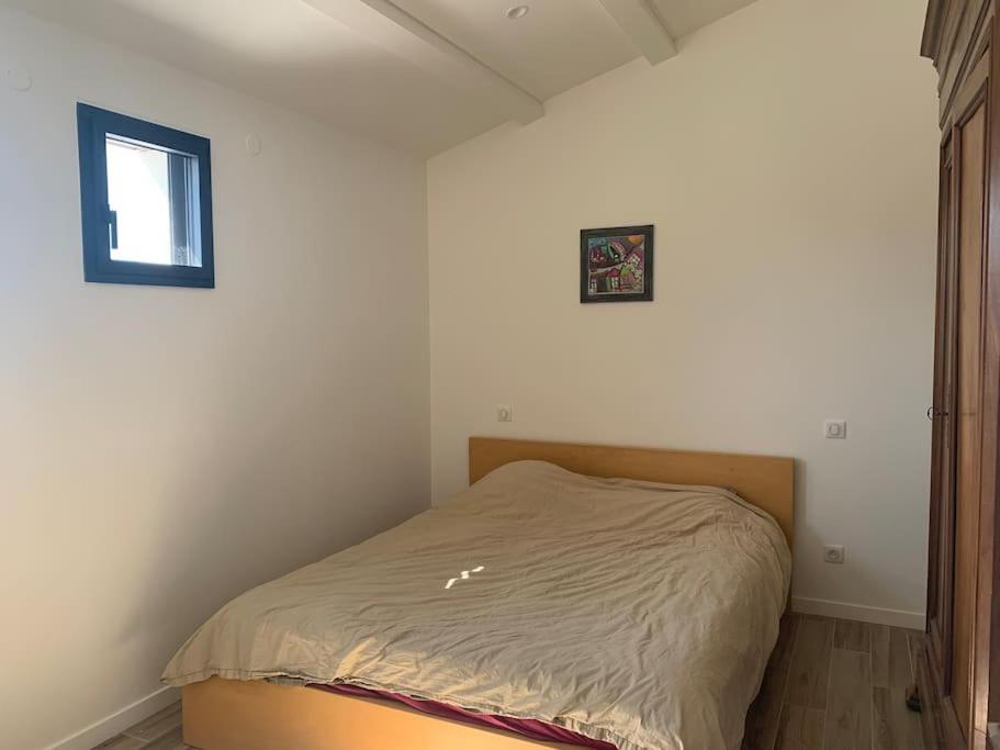 Maison Terrasse Proche Centre Et Ile De Re Appartement *