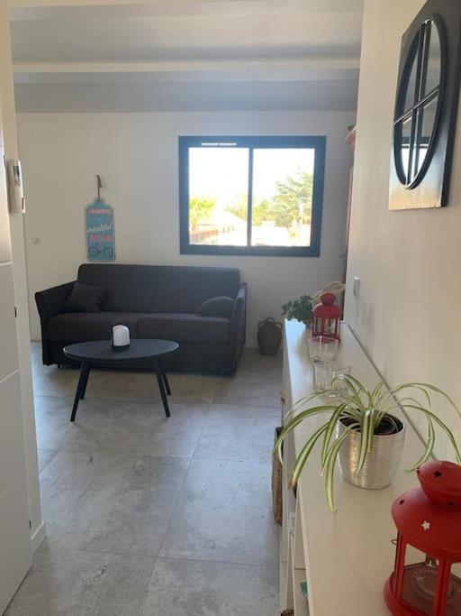 Maison Terrasse Proche Centre Et Ile De Re Apartment La Rochelle (Charente-Maritime)